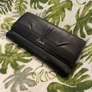 NWOT Authentic Black Leather Coach Wallet / Clutch